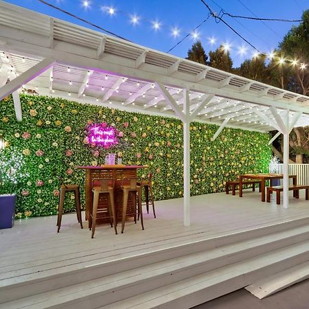 Studio City Contemporary Villa With Pool Sleeps 10 ロサンゼルス エクステリア 写真