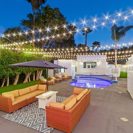 Studio City Contemporary Villa With Pool Sleeps 10 ロサンゼルス エクステリア 写真